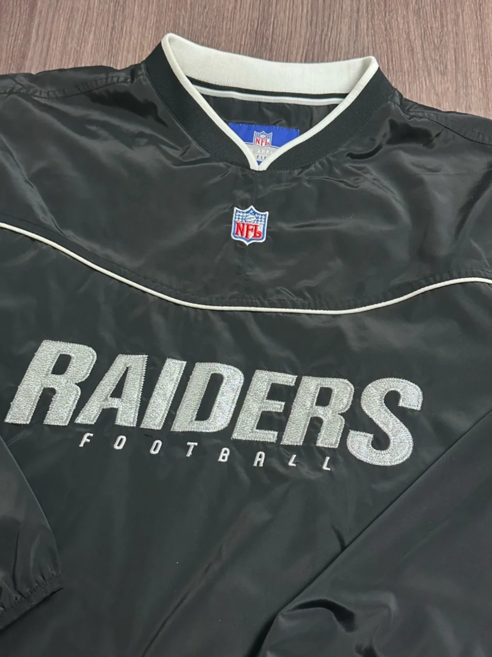 Vintage 90s Oakland Raiders Windbreaker Jacket Reebok Pullover - Picture 2 of 9